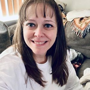 Meet your Posher, Stacy